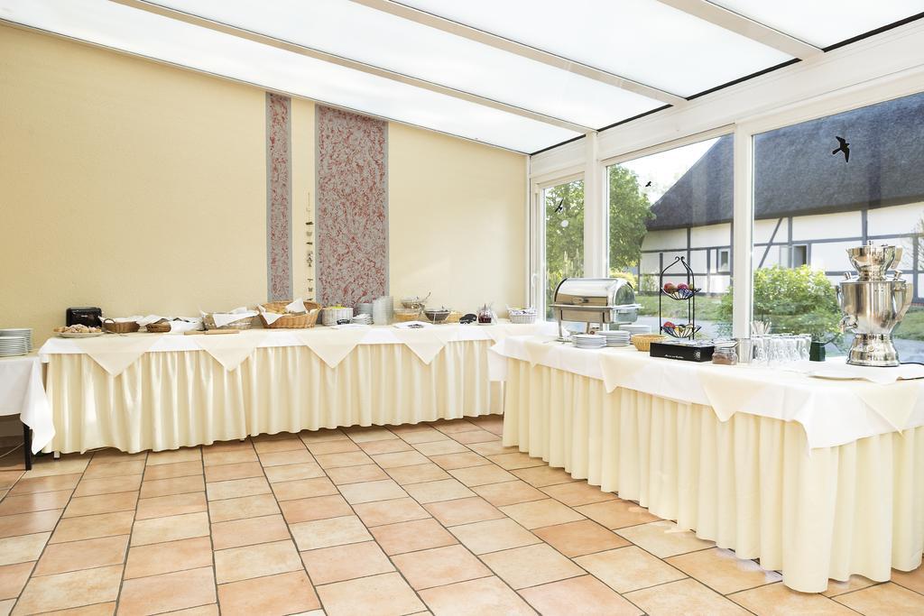 Ostseehotel Kluetzer Winkel Hohen Schoenberg Zewnętrze zdjęcie